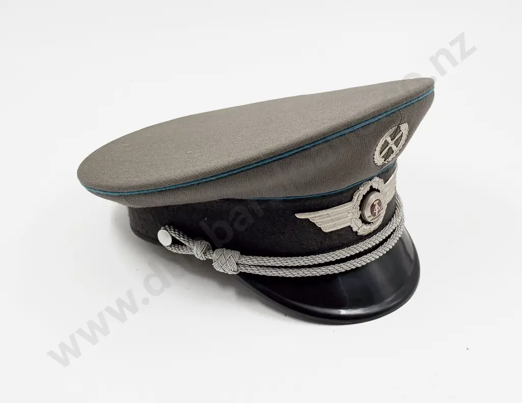 Luftstreitkräfte/Luftverteidigung (Air Force/Air Defence) East German Luftwaffe Officer’s Peaked Service Cap Image 1++