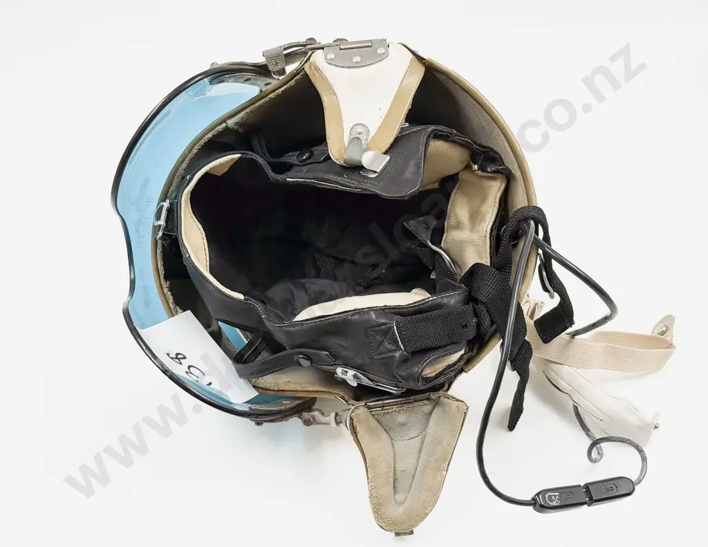 Cold War Period Soviet Air Force Zsh-3M Flight Helmet Image 1++