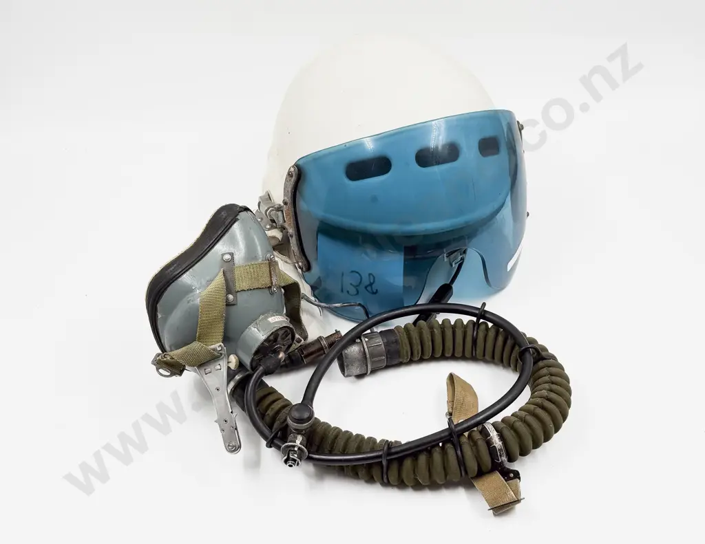 Cold War Period Soviet Air Force Zsh-3M Flight Helmet Image 1++