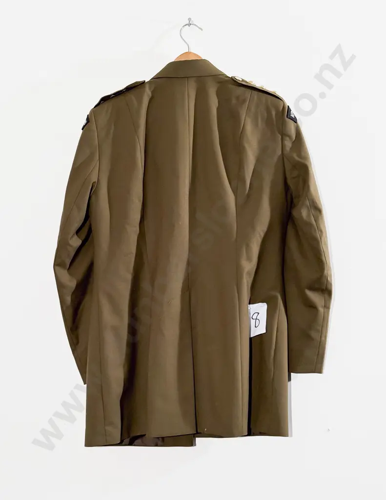 NZ Defence Force (Army) Women Captain’s Service Dress Uniform Image 1++
