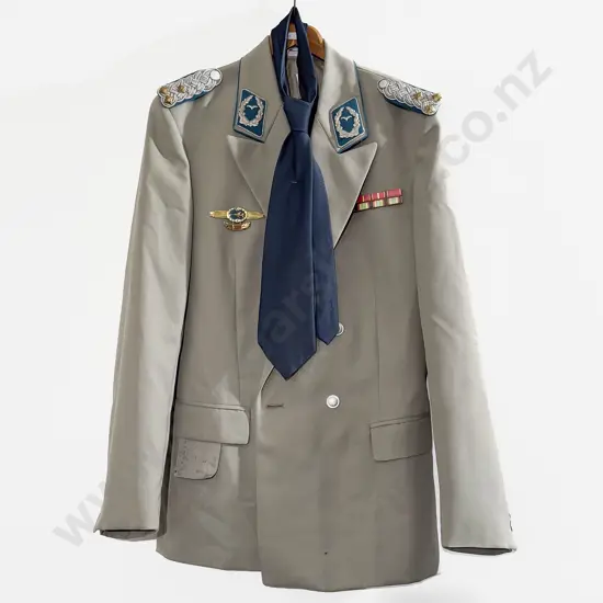 Luftstreitkräfte/Luftverteidigung (Air Force/Air Defence) East German Airforce Colonel Service Dress Tunic