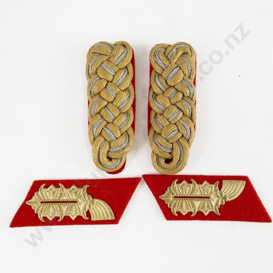 East German Army Major General Collar Patches and Epaulettes