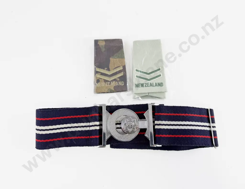 NZ Army RNZCT Stable Belt with Two Sets Corporals Rank Slides Image 1++