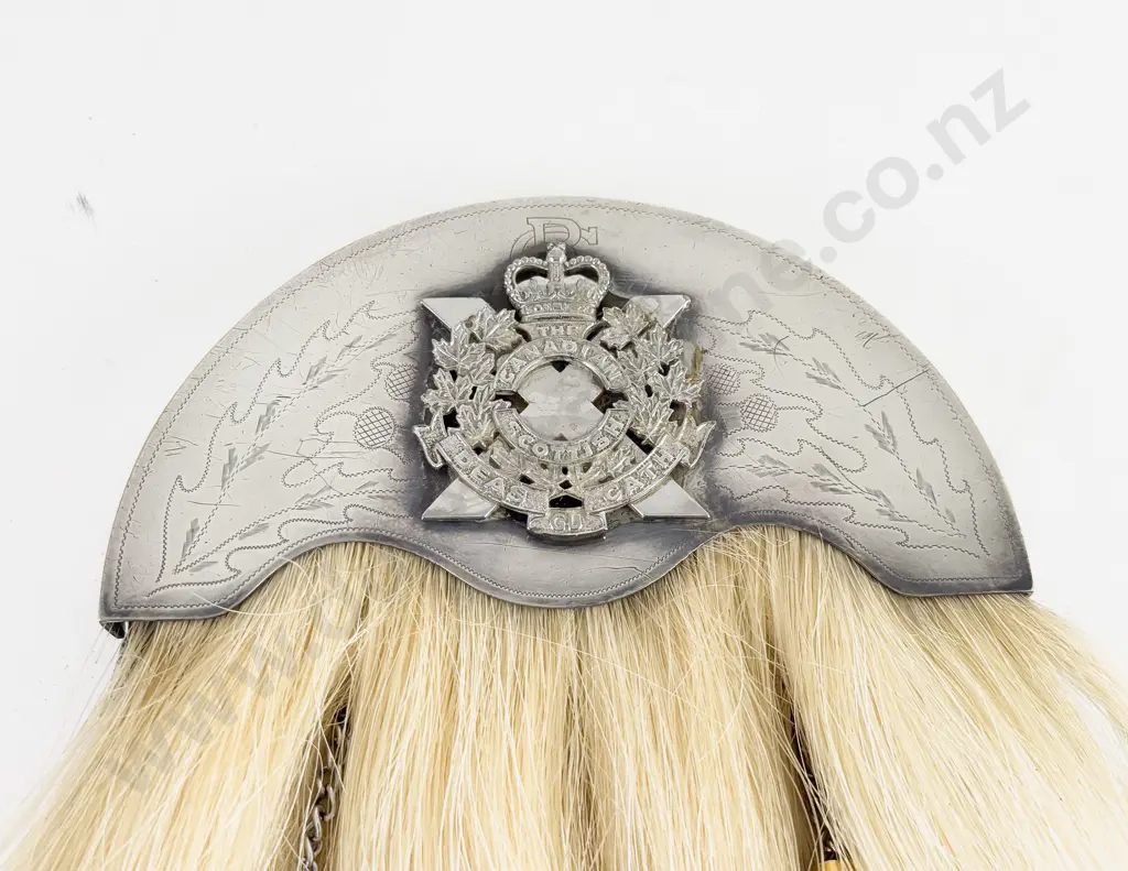 Canadian Officers Sporran with Canadian Scottish Regiment (Princess Mary’s) Badge Image 1++