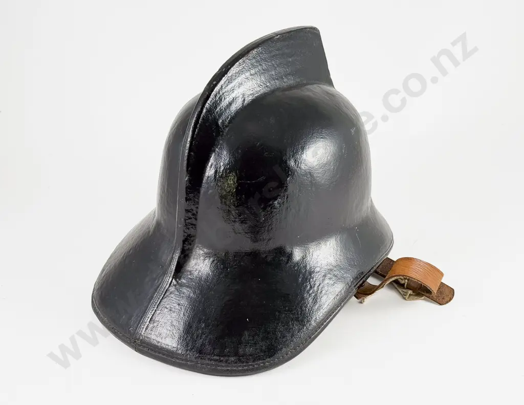 Cromwell Pattern Firemans Black Lacquered Helmet Image 1++