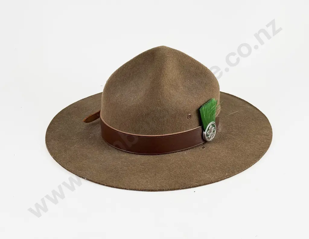 Modern Boy Scouts Lemon Squeezer Hat with Badge and Plume Image 1++