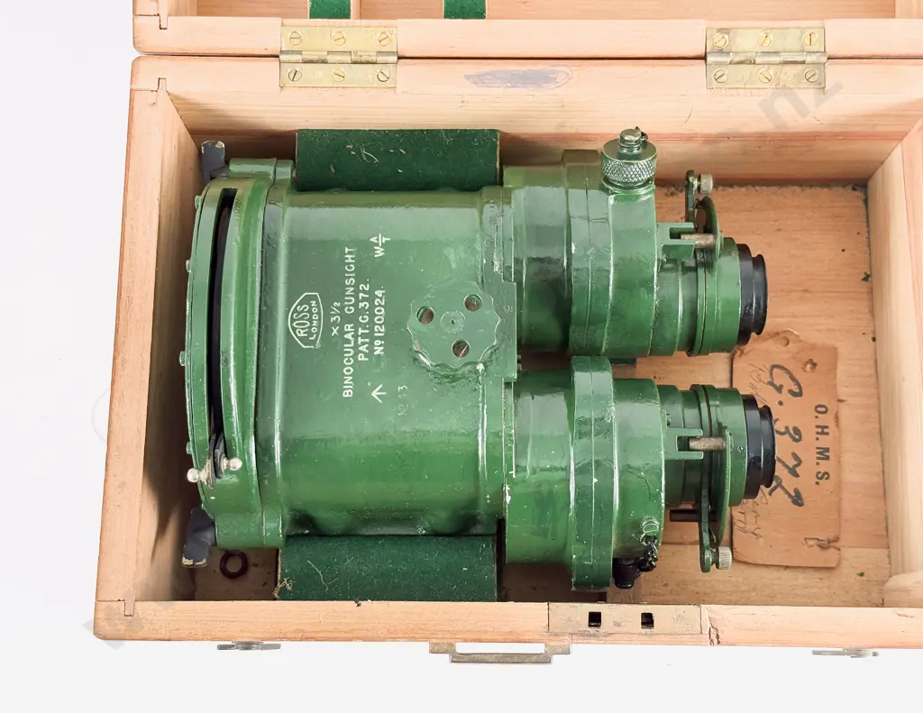 Original Boxed Ross of London WWII Binocular Gun Sight Image 1++