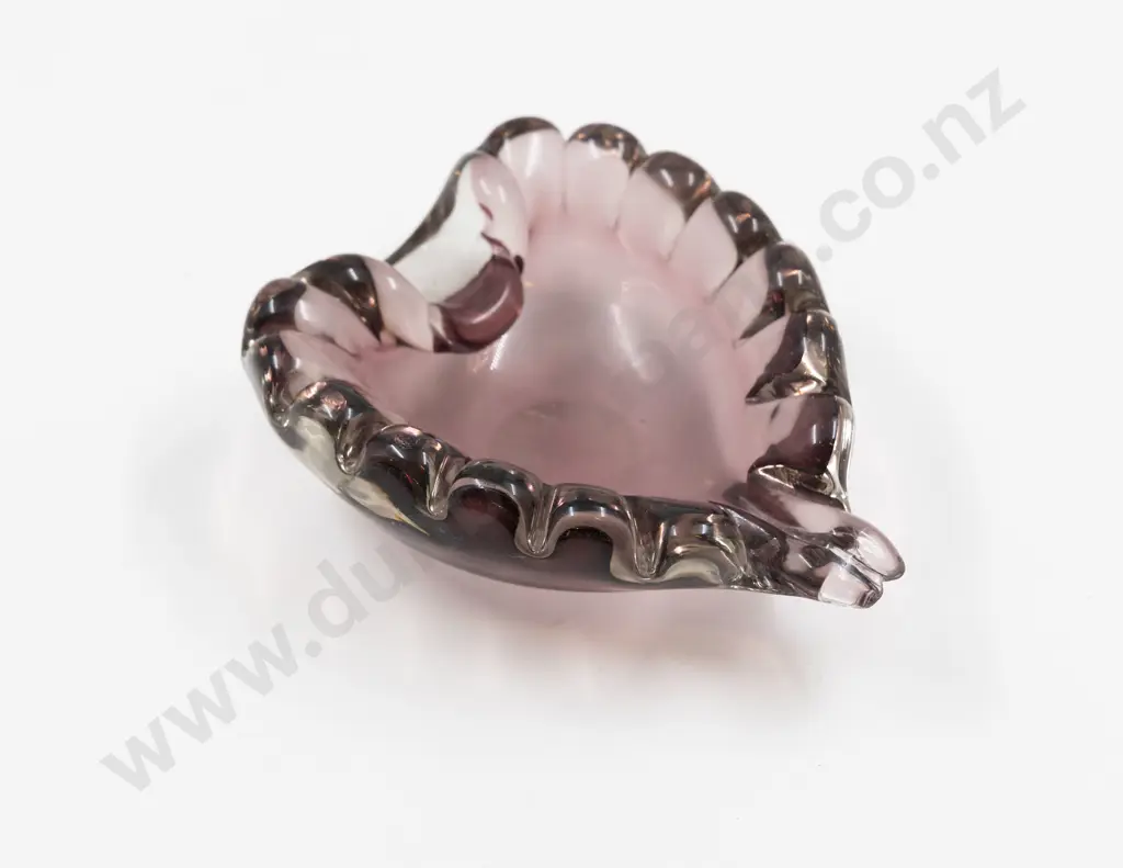 Mid C20th Murano Tinted Amethyst Heavy Leaf Shaped Dish Image 1++
