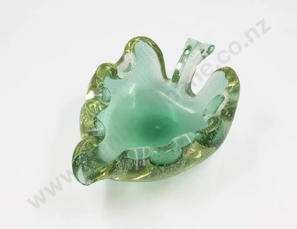 Mid C20th Murano Tinted Green Fine Bubble Glass Heavy Leaf Shaped Dish Image 1++