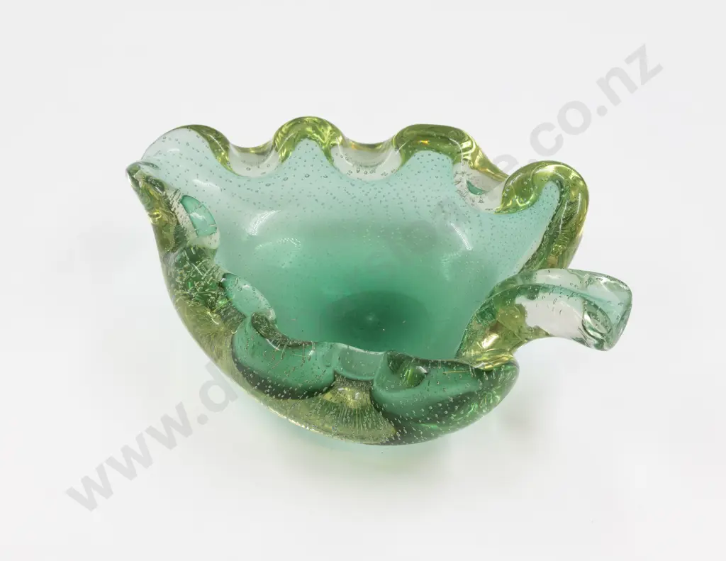 Mid C20th Murano Tinted Green Fine Bubble Glass Heavy Leaf Shaped Dish Image 1++