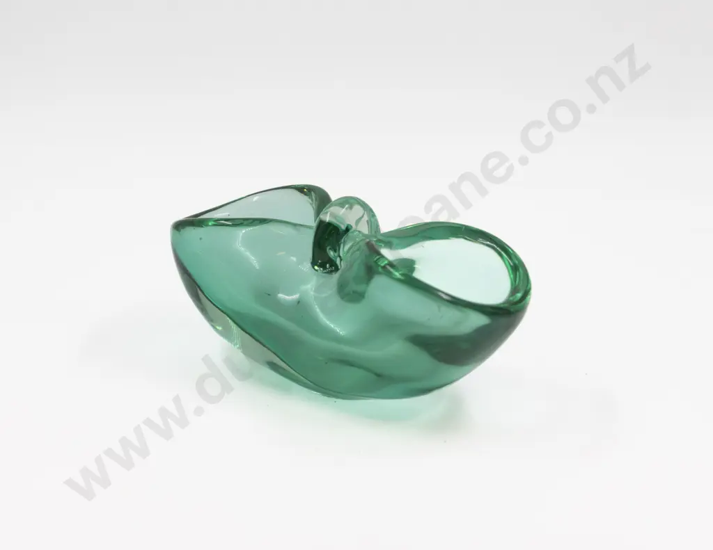 Mid C20th Murano Tinted Emerald Green Bow Shaped Vase Image 1++