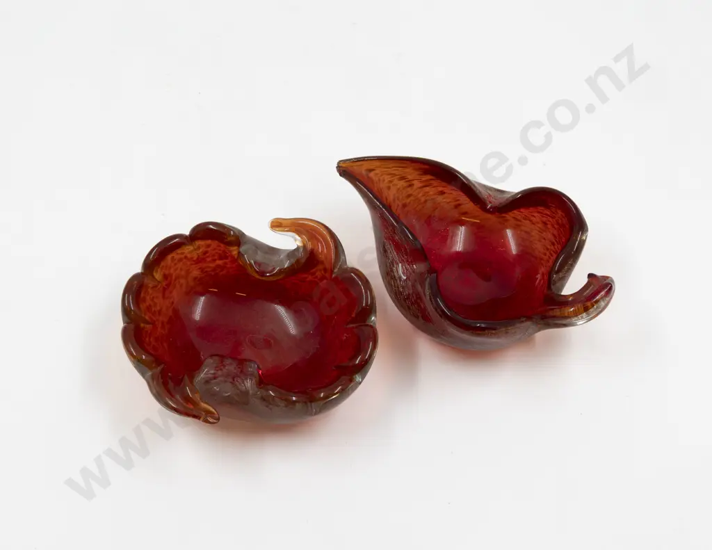 Two Mid C20th Murano Encased Ruby Gilt Glass Dishes Image 1++