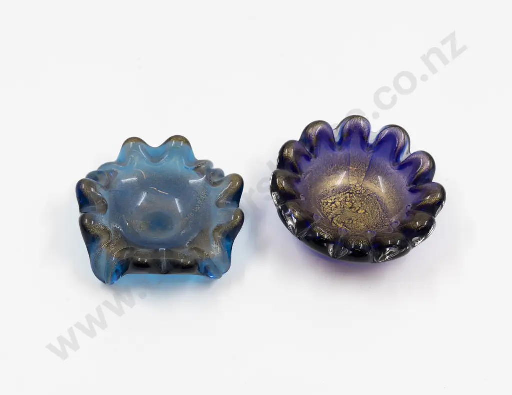 Two Mid C20th Murano Blue & Gold Frilled Rim Dishes Image 1++
