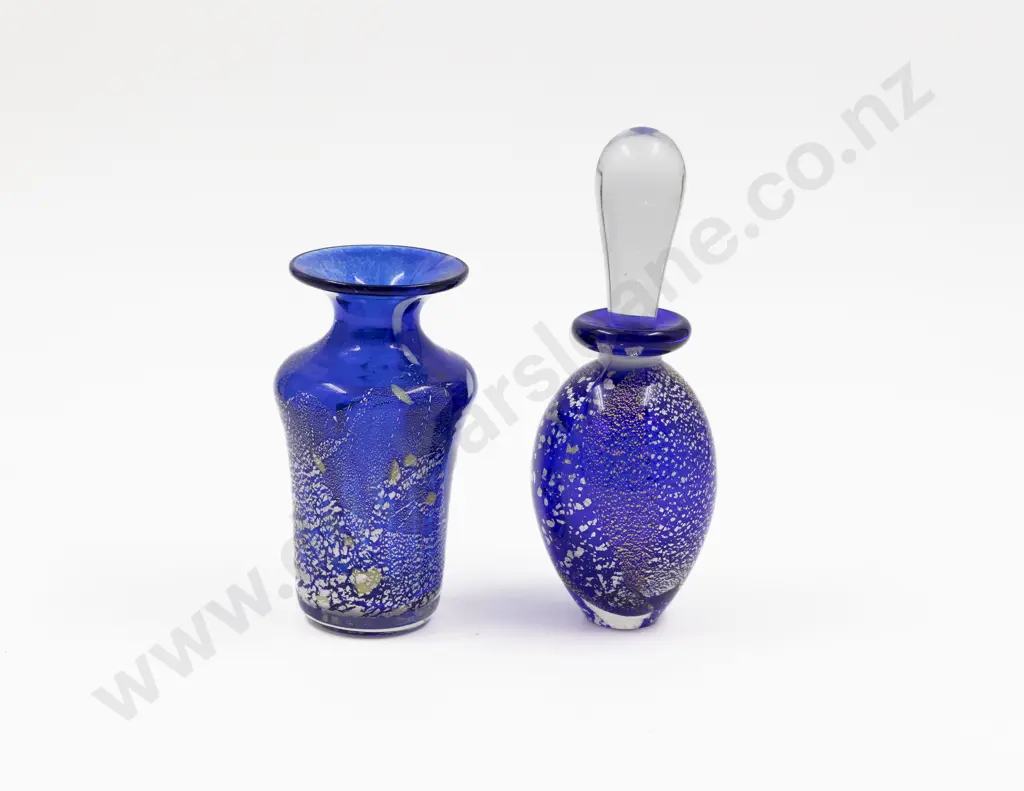Modern Malteses Signed Studio Glass Posy Vase & Scent Flask (a/f) Image 1++