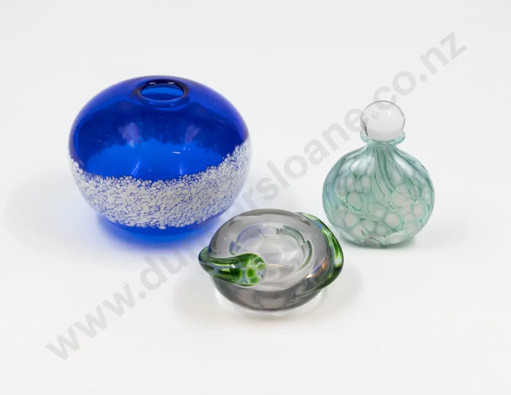Signed Studio Glass Posy Globe & Two Others Image 1++