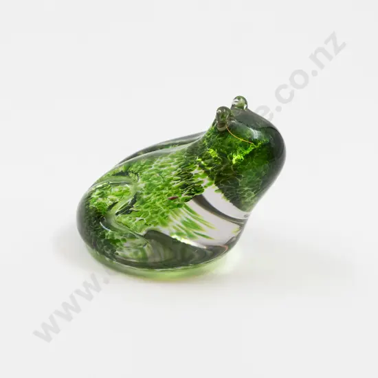 Wedgwood Encased Speckled Green Frog Paperweight