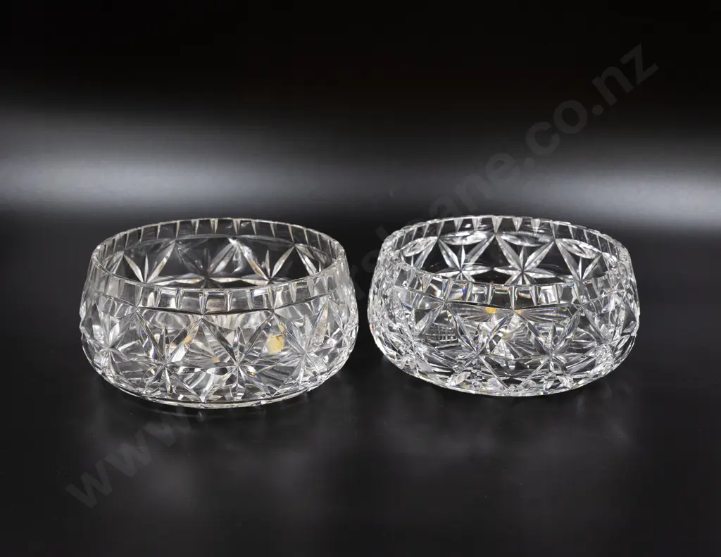 Pair Walsh Crystal Bowls Image 1++