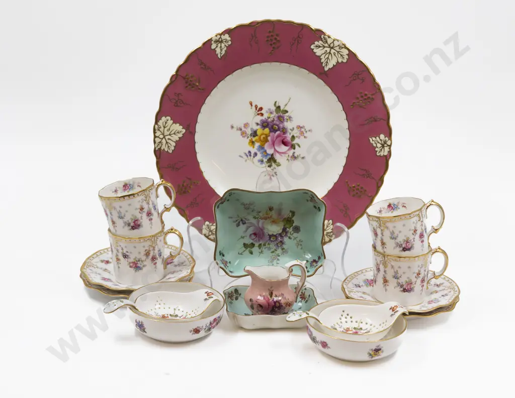 Royal Crown Derby Bone China Image 1++