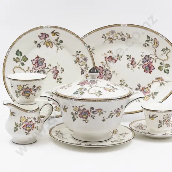 Wedgwood Swallow Pattern Dinner Service