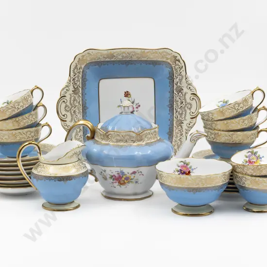 Spode Copeland Ruskin Pattern 28 Piece Tea Set