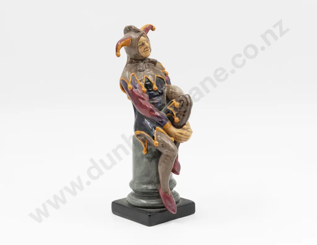 Royal Doulton Figure "The Jester" Image 1++