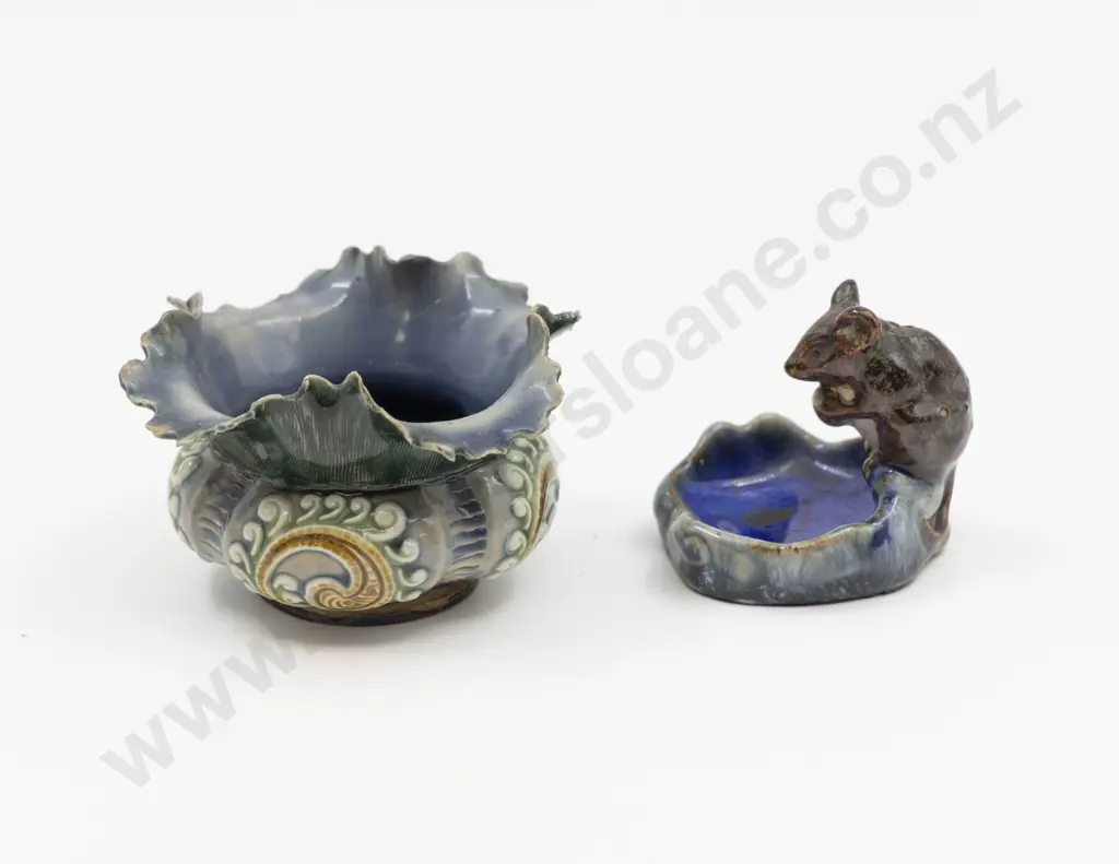 Doulton Lambeth Stoneware Mouse Figure On Dish Base Image 1++