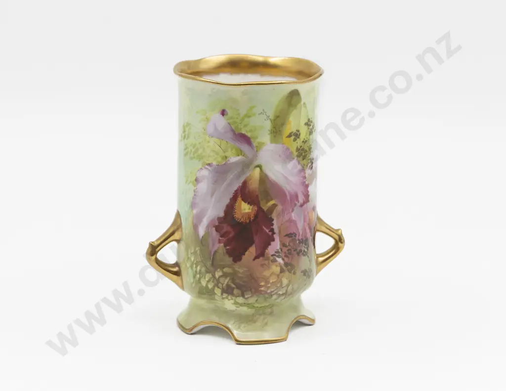 Royal Doulton Hand Painted Cattleya Orchid Painted Vase Image 1++