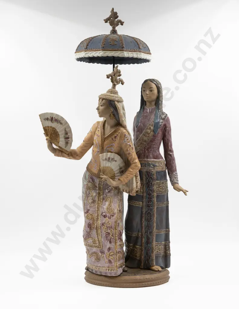 Large Lladro Figure Group "Folklore Filipino" Circa 1982 Image 1++