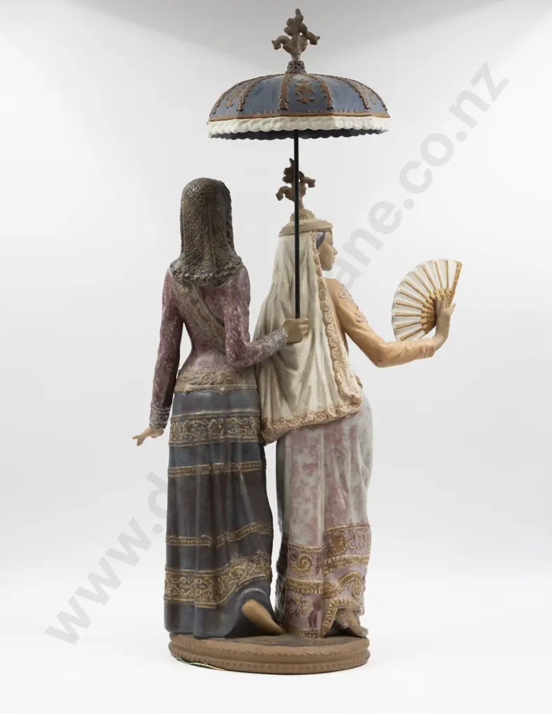 Large Lladro Figure Group "Folklore Filipino" Circa 1982 Image 1++