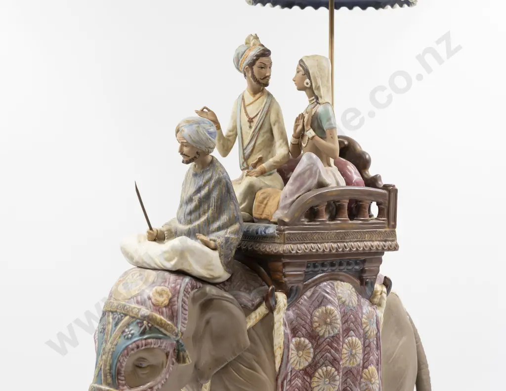 Large Lladro Figure Group "Elefante Real" Circa 1983 Image 1++
