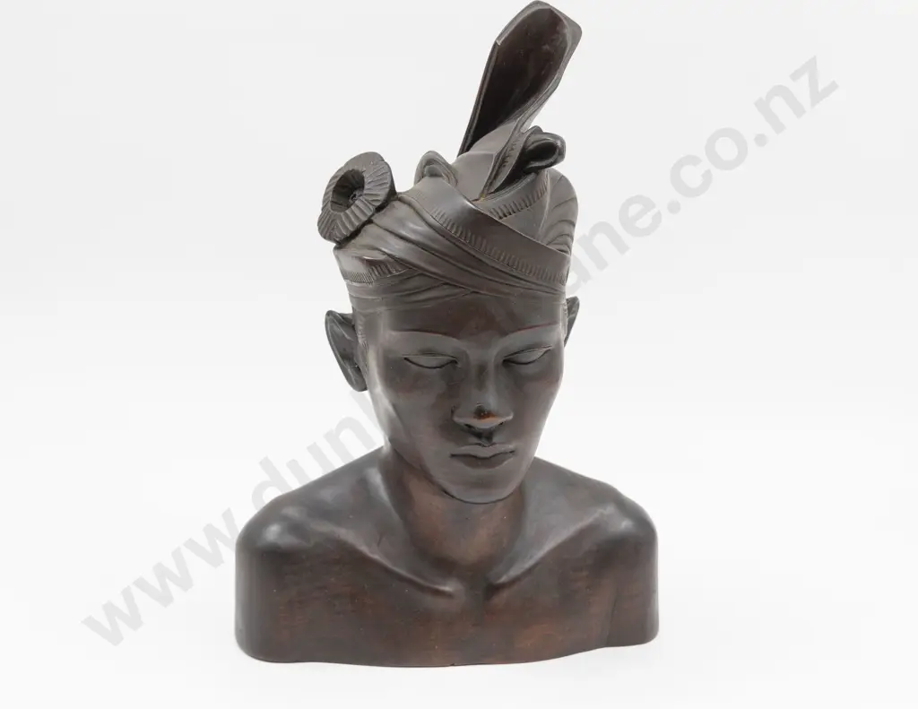 Balinese Softwood Carved Figural Bust Image 1++