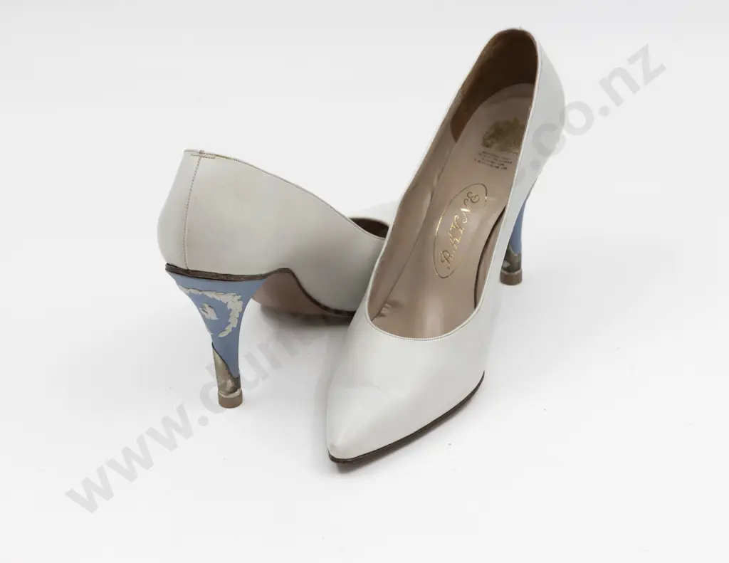 Rayne Pair Wedgwood Jasper Ware Heeled Dress Shoes Image 1++