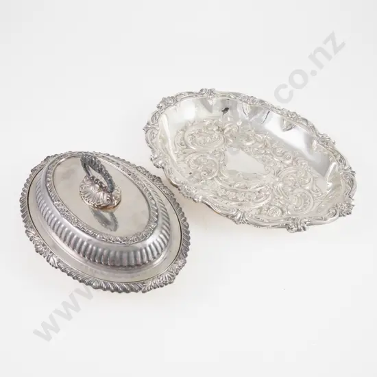 Small S/P Oval Entree Dish & Embossed Oval Shallow Bowl