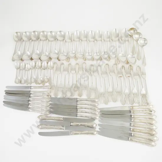 A Fine Quality QEII Elkington & Co 91 Piece S/S "Versailles" Pattern Suite Of Cutlery