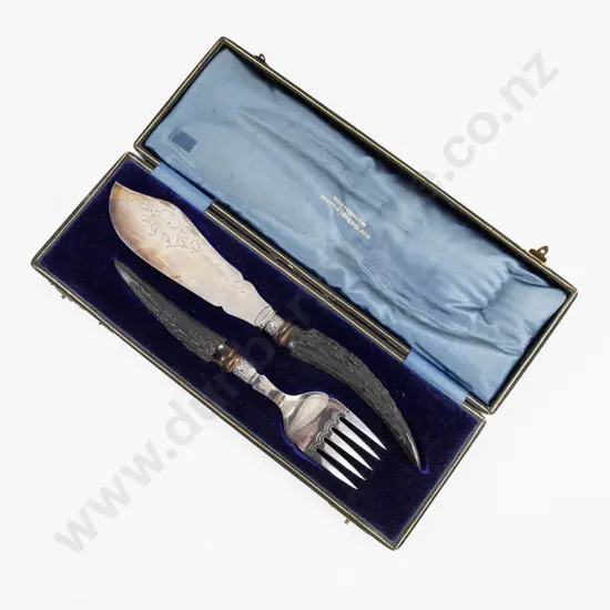 Cased Pair Of S/P Antler Handled Fish Servers by Wostenholm of Sheffield