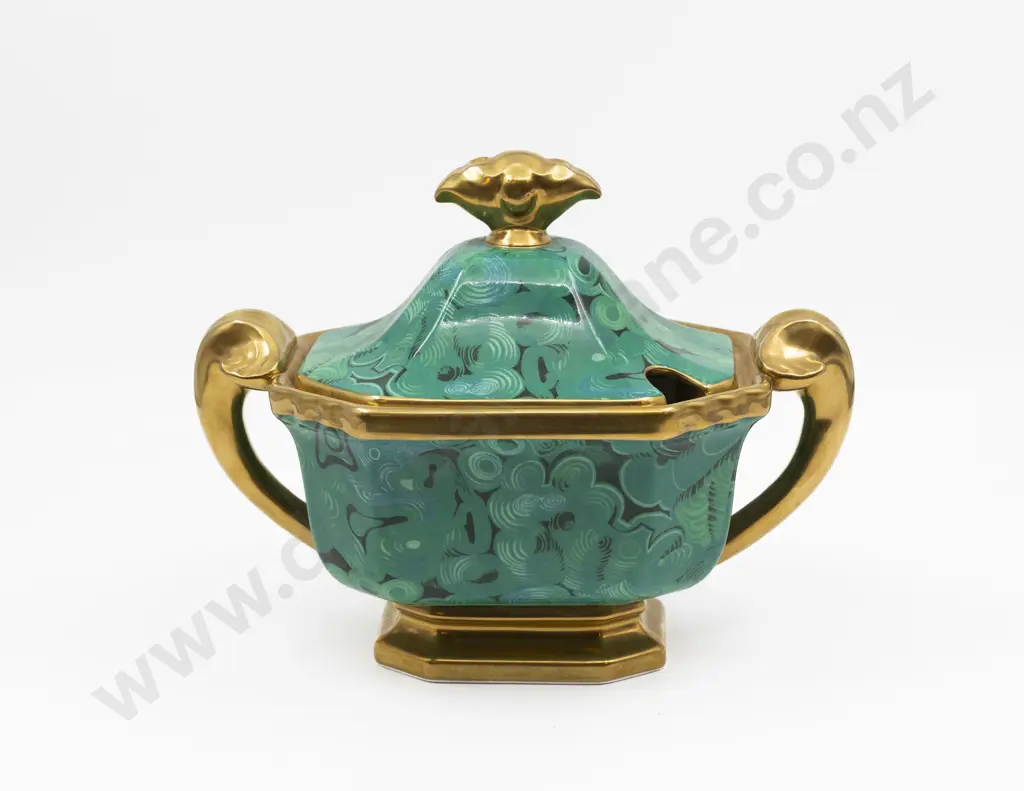 Susan Williams-Ellis for Portmeirion Lidded Tureen Image 1++