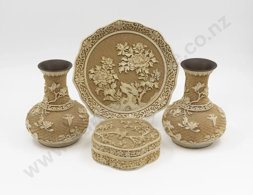 Faux White Cinnabar Lacquer Plate Box & Pair Vases Image 1++