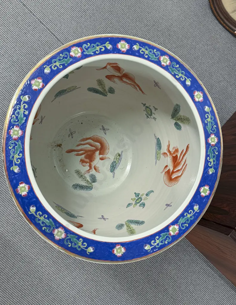 Pair Cantonese Famille Rose Fish Bowls on Wooden Stands Image 1++
