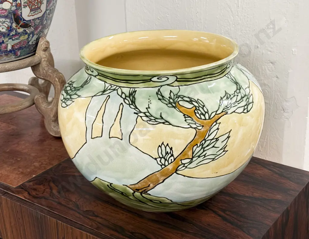 Large Minton Secessionist Jardiniere Image 1++