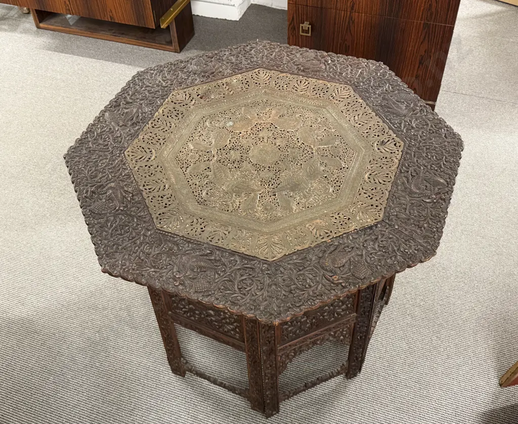 Late C19th Indian Octagonal Centre Table Image 1++