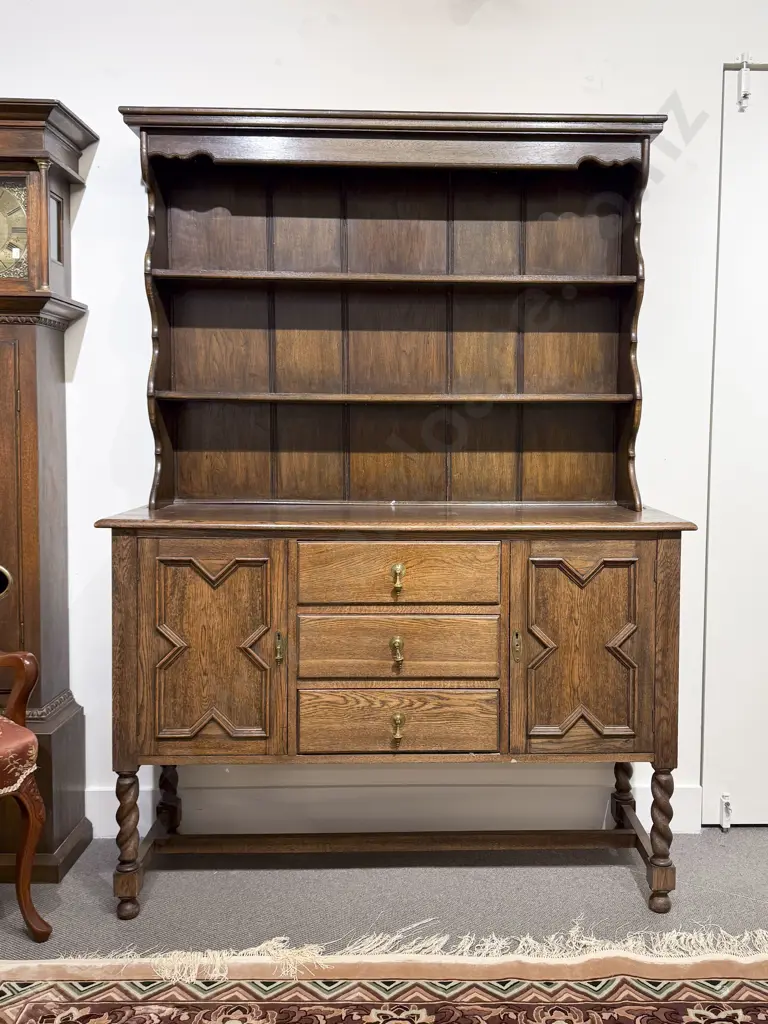 Charles II Style Oak Welsh Dresser Image 1++