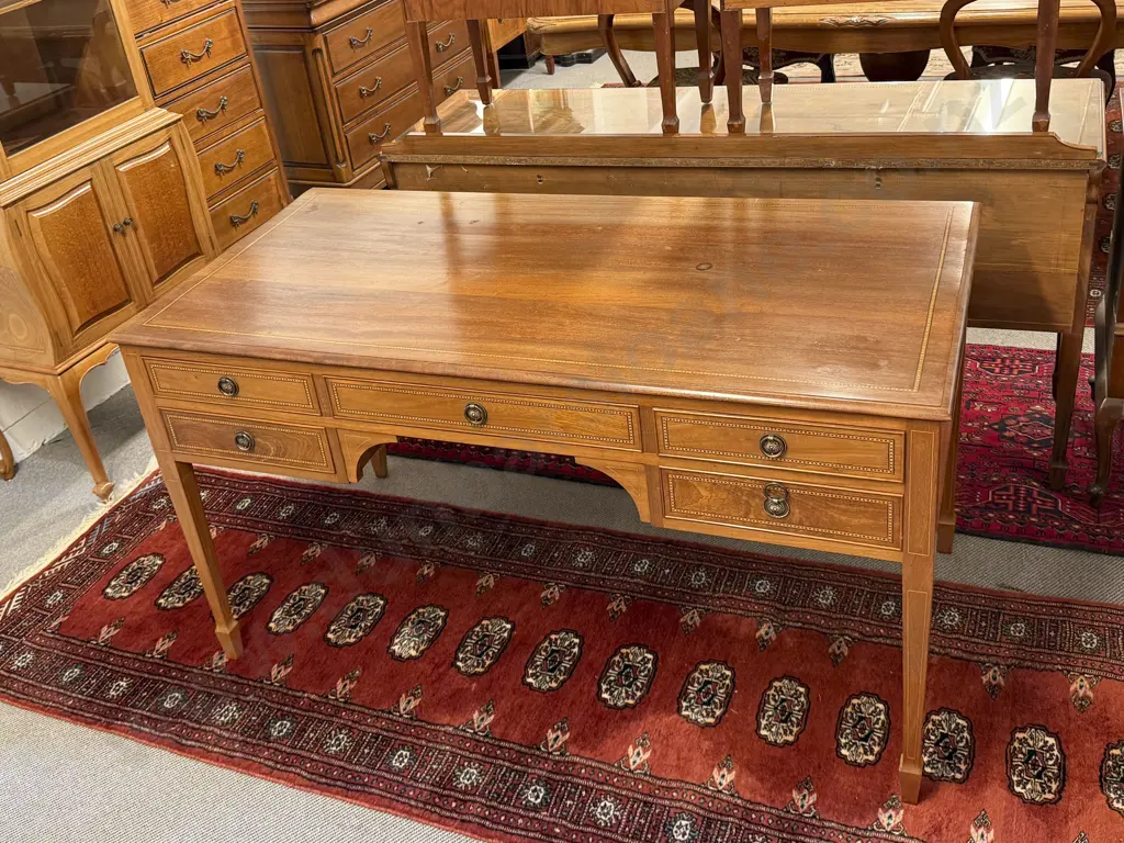 Mahogany & Inlaid Five Drawer Kneehole Desk Image 1++