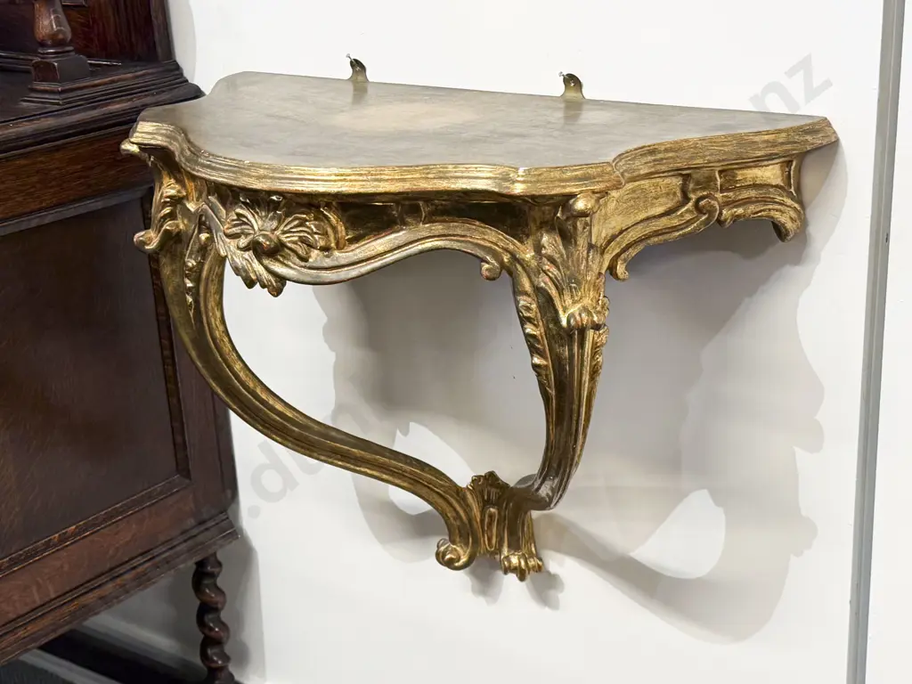 Gilt Wood Serpentine Console Table Image 1++
