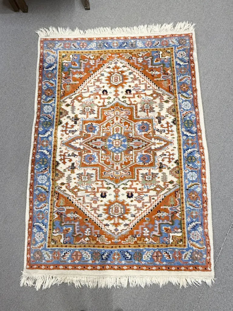 Persian Woollen Floor Rug Image 1++