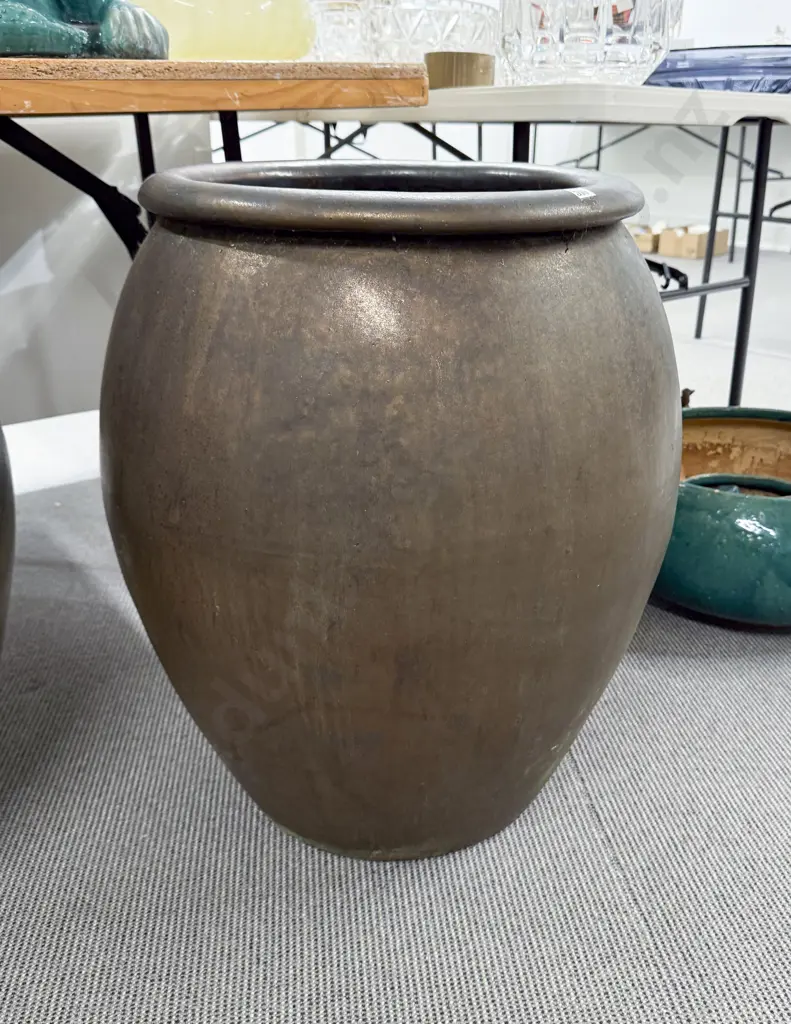 Large Glazed Outdoor Garden Pot Image 1++