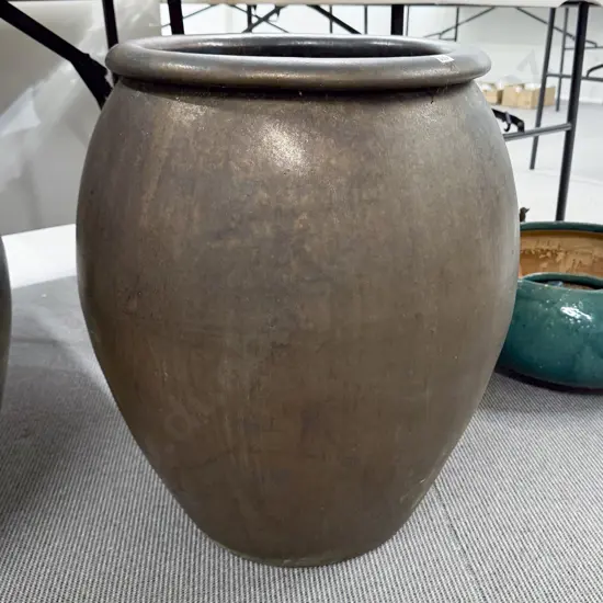 Large Glazed Outdoor Garden Pot