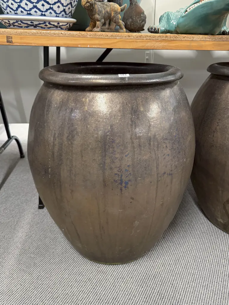 Large Glazed Outdoor Garden Pot Image 1++