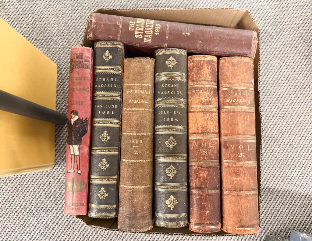 Six Bound Volumes of The Strand Magazine & Other Image 1++