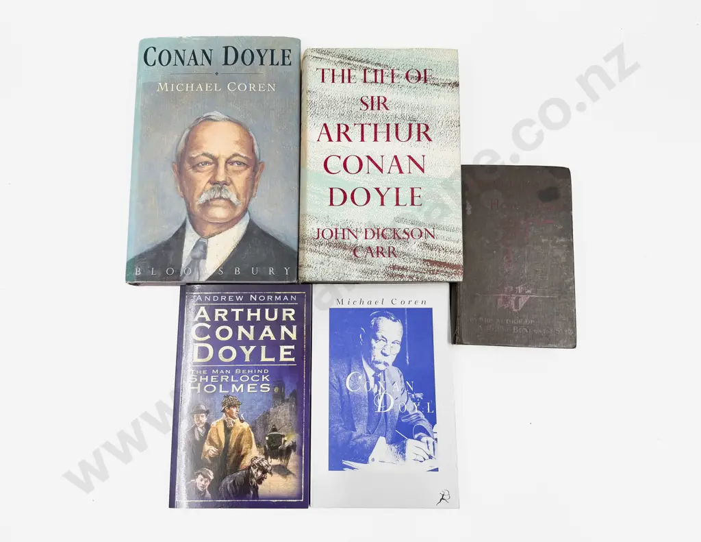 Five Volumes Relating to Sir Arthur Conan Doyle & Detective Fiction Image 1++