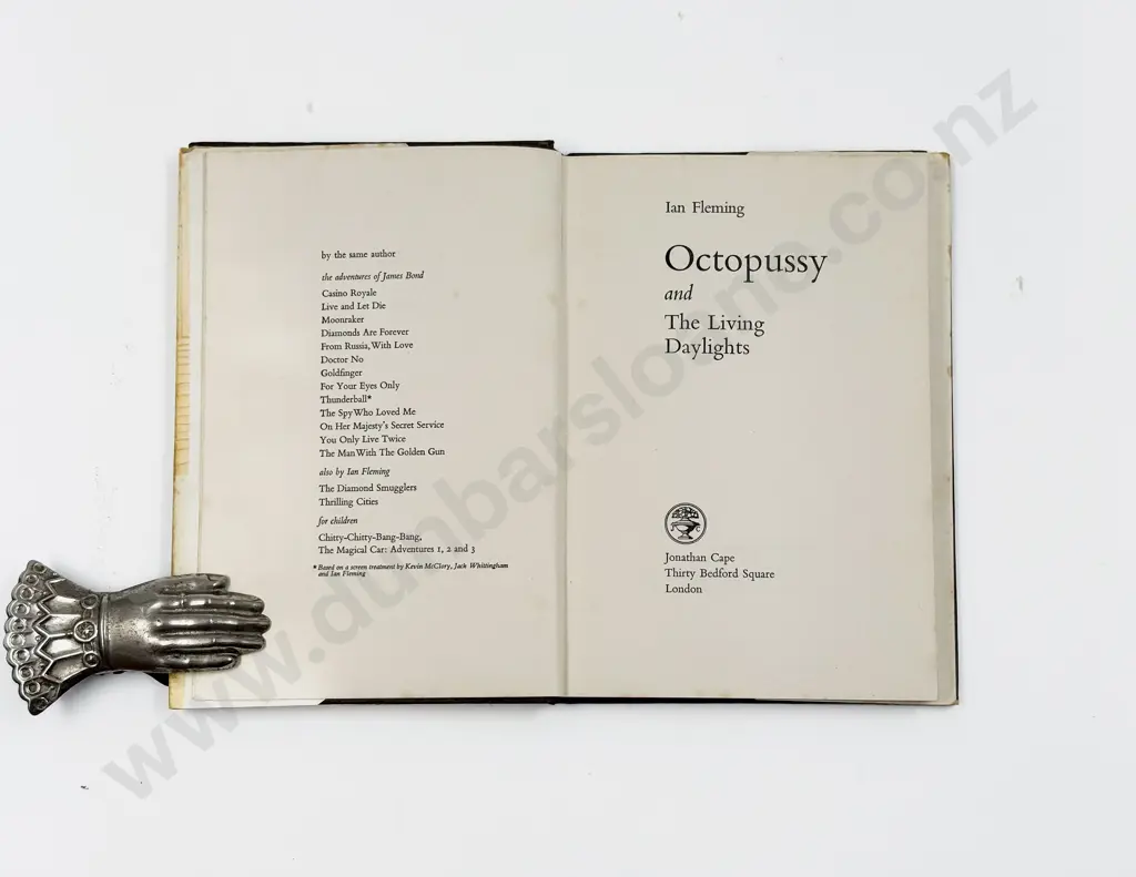 Ian Fleming - Octopussy and The living Daylights - First Edition Image 1++